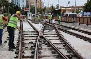 3. Etap Raylı Sistem rayları Konyaaltı’dan Falez...