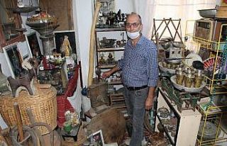 41 yıllık merakı evini müzeye dönüştürdü