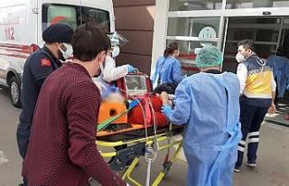 7. kattan düşen kadın ağır yaralandı