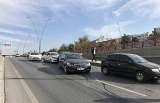 8 aracın karıştığı zincirleme kazada şans eseri...