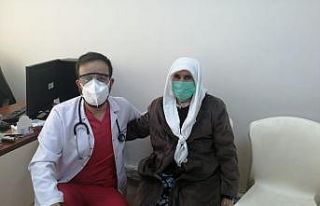 95 yaşındaki kadın korona virüsü yendi