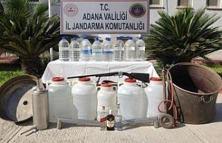 Adana’da 167 litre sahte içki ele geçirildi