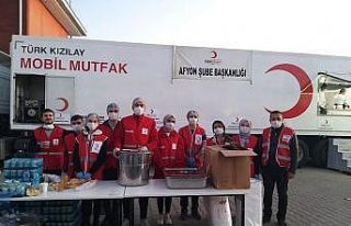 Afyonkarahisar Kızılay ekibi İzmir’in yanında