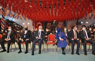 AK Parti İl Başkanı Adem Çalkın güven tazeledi