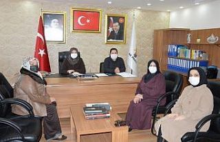 AK Parti’li kadınlardan şiddete karşı ’turuncu...