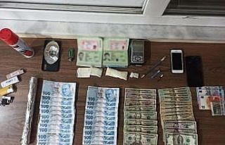 Antalya’da sahte para ve uyuşturucu operasyonu