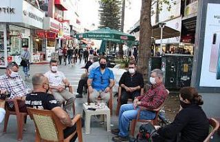 Antalya’da sigara yasağını delenler kamerada