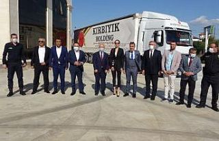 Antalya’dan Bayır Bucak Türkmenlerine yardım...