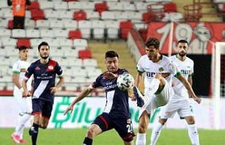 Antalyaspor’un 3 puan hasreti, 6 haftaya yükseldi