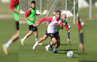 Antalyaspor’un kırmızı kartlarla başı dertte