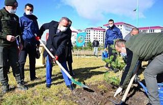 Ardahan’da 5000 fidan toprakla buluştu