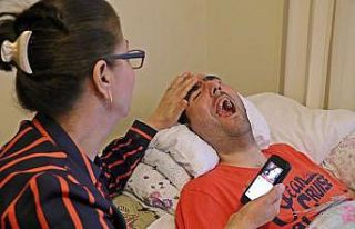 Aşığı olduğu sanatçının geleceğini duyan...