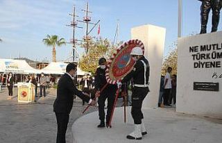 Atatürk, Fethiye’de törenle anıldı