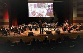 Atatürk, Muğla’da sevdiği şarkılarla anıldı