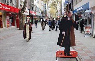 Atatürk sevgisi Kartal’ı sardı