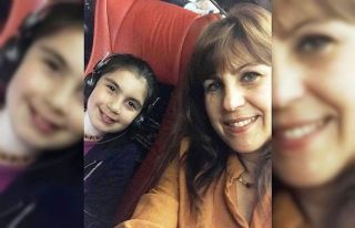 Aydınlı anne ve kızı depremde hayatını kaybetti
