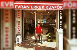 Aydınlı berber Muzaffer Evran Korona virüse yenik...