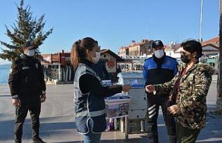 Ayvalık Polisi’nden vatandaşlara “KADES” brifingi