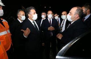 Bakan Varank BEBKA’nın yeni hizmet binasında inceleme...