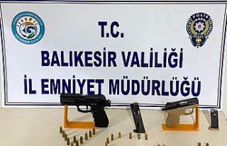 Balıkesir’de çeşitli suçlardan aranan 45 kişi...
