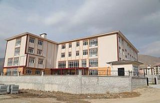 Başkale Anadolu Lisesi eğitim öğretime açıldı