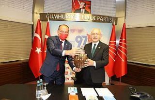Başkan Akın’dan Kılıçdaroğlu ve Akşener’e...