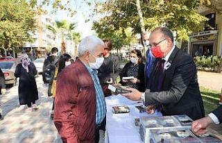 Başkan Akın’dan nutuk hediyesi
