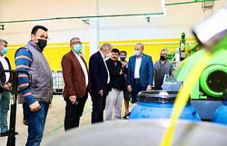 Başkan Atabay zeytinyağı fabrikalarını ziyaret...