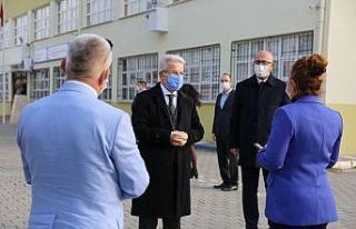 Başkan Erdem’den öğretmenlere anlamlı armağan