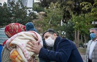 Başkan Günel depremzedeleri yalnız bırakmıyor
