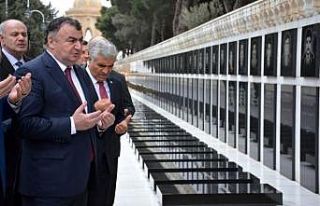 Başkan Kassanov, Şuşa zaferini kutladı