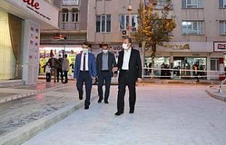 Başkan Kılınç kaldırım genişletme çalışmalarını...