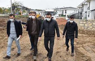Başkan Özlü, çalışmaları yerinde inceliyor