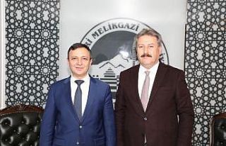 Başkan Palancıoğlu, ERÜ’yü tebrik etti