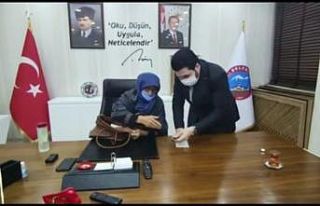 Başkan Sayan, Songül teyzeye verdiği sözü tuttu