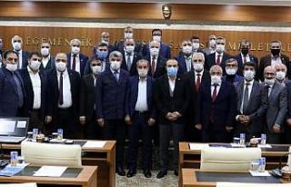 Başkan Sekmen: “Şehrimizi yatırımlarla nakış...