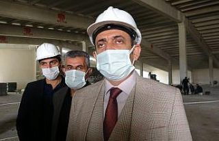 Başkan Tanış ayakkabı fabrikasındaki çalışmaları...