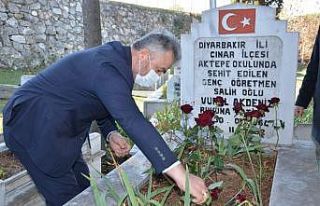 Başkan Topaloğlu, Şehit Öğretmen Vural Akdeniz’i...