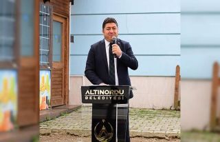 Başkan Tören’den muhtarlara açık çek