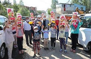 Başkan Yalçın: "Çocuklarımız her şeyimiz,...