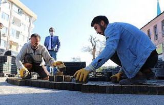 Başkan Yanmaz sahadaki çalışmaları denetliyor