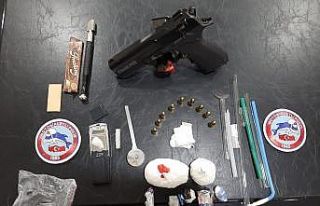 Başkent’te zehir tacirlerine darbe