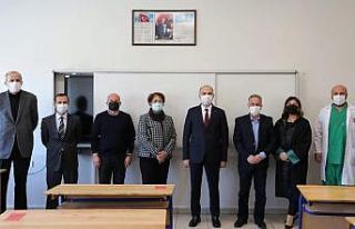 Belediye başkanı 40 yıl sonra bir öğretmeni ve...