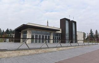 Belediye’den millet bahçesine kütüphane