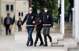 Bilardo sopasıyla işkence edip başını suya sokarak...