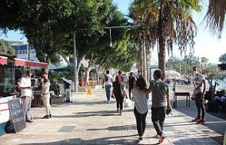 Bodrum Kasım ayında yazı yaşıyor