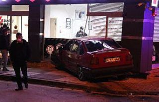 Bolu’da 2 otomobilin karıştığı kazada korona...