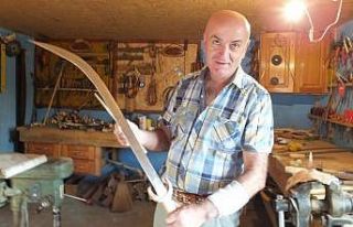 Burhaniye’de kılıç ustası Civelek hayatını...