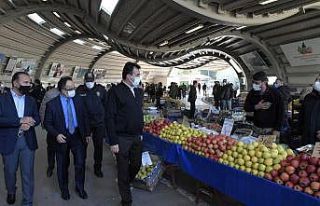 Bursa Çiftçi Pazarı tedbirde de örnek