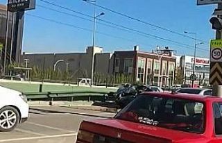 Bursa’da 10 dakikada iki feci kaza